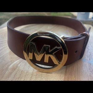 Like New! Cognac/brown Michael Kors